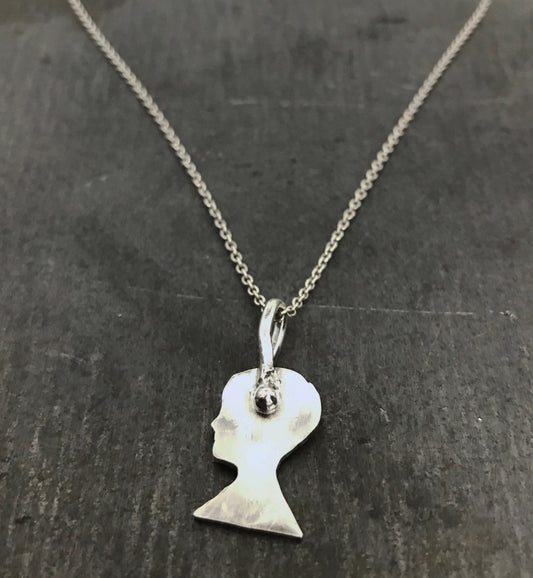 Silhouette pendant
